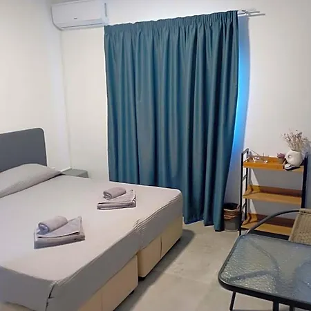 Bluejsuite * Ayia Napa