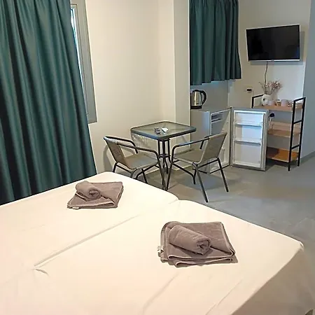 Hotel Bluejsuite *