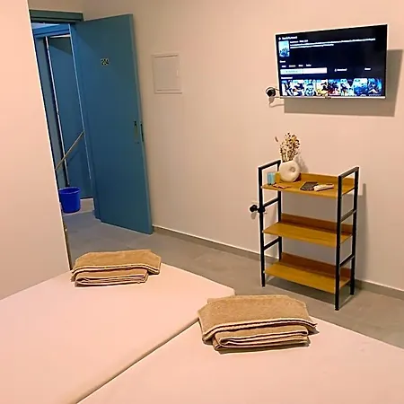 Bluejsuite Hotel